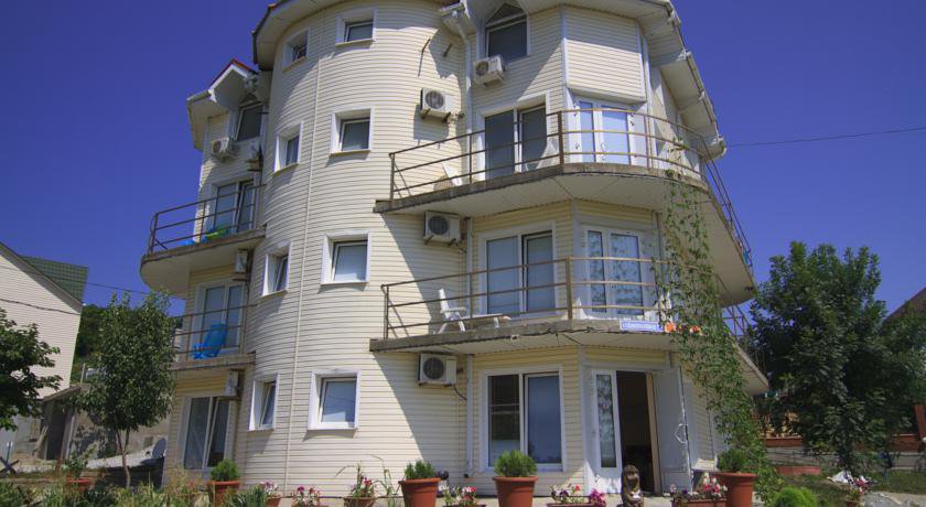 Гостиница Гостевой Дом Ежик Джубга-4